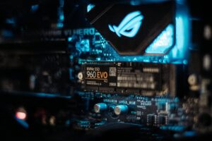 SSD, HDD, opslag, hardware, computer, harddisk, snelheid, nvme, sata, pc, laptop - Tech-hack