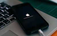 Smarthphone update apple iPhone iOS android software safety - Tech-hack