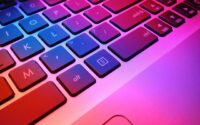 Toetsenbord, invoertaal, computer, laptop, pc, windows, QWERTY, AZERTY, taal, taalinstellingen - Tech-hack